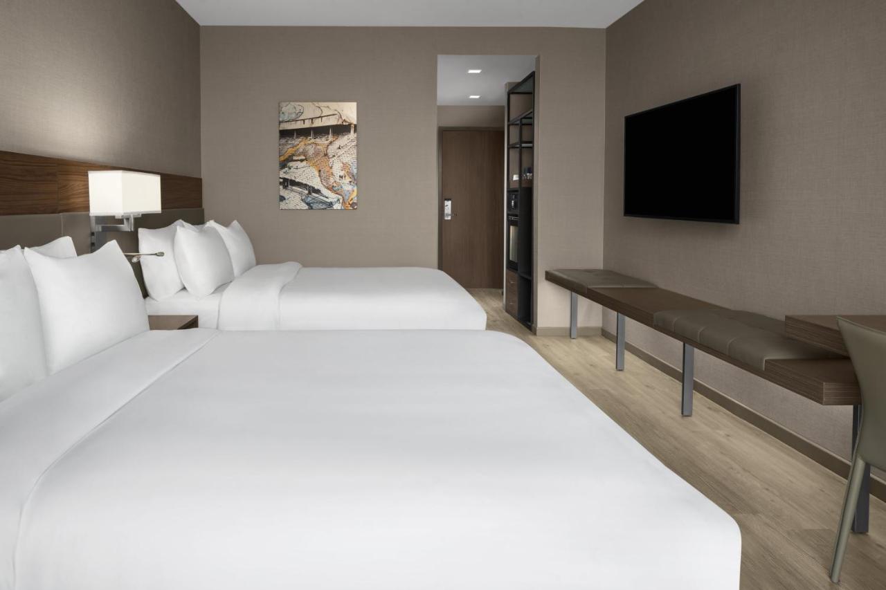 Ac Hotel By Marriott Columbus Downtown Екстериор снимка