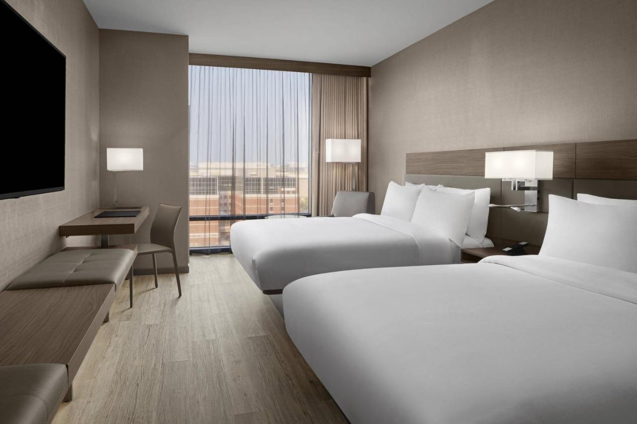 Ac Hotel By Marriott Columbus Downtown Екстериор снимка
