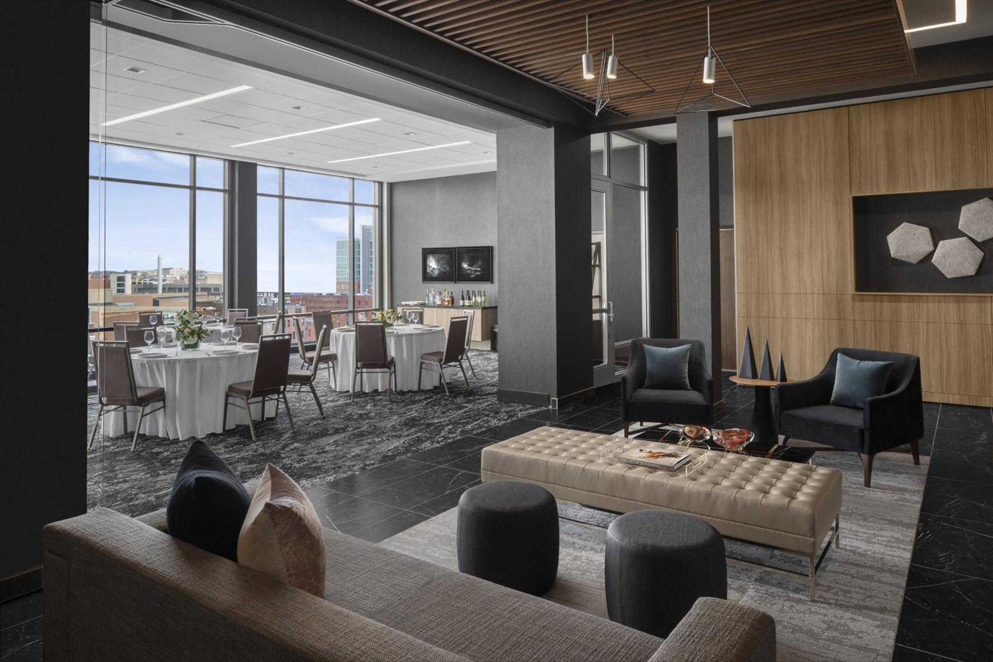Ac Hotel By Marriott Columbus Downtown Екстериор снимка