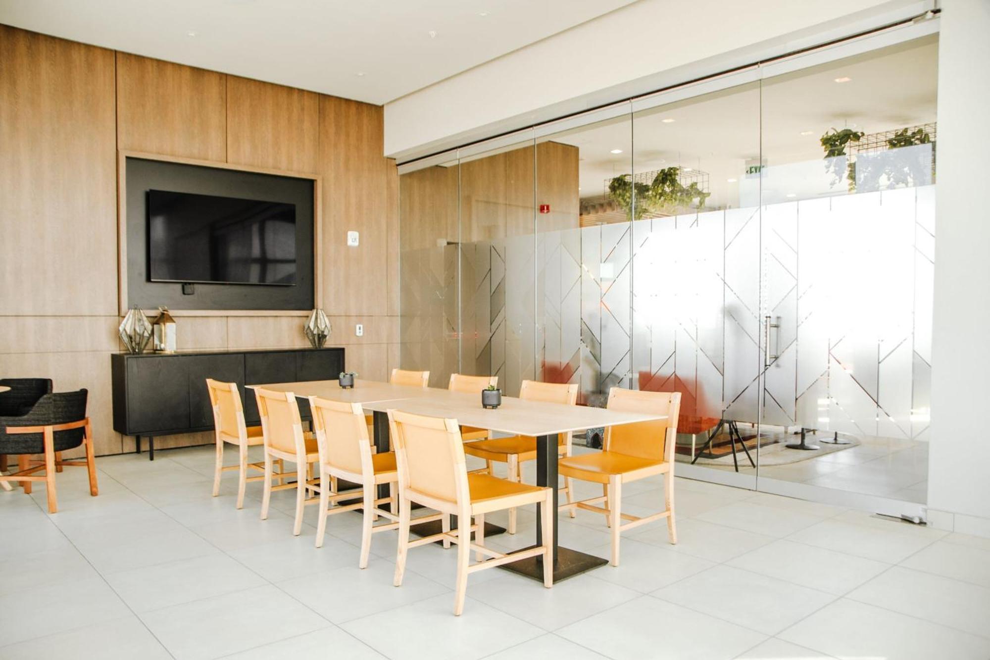 Ac Hotel By Marriott Columbus Downtown Екстериор снимка