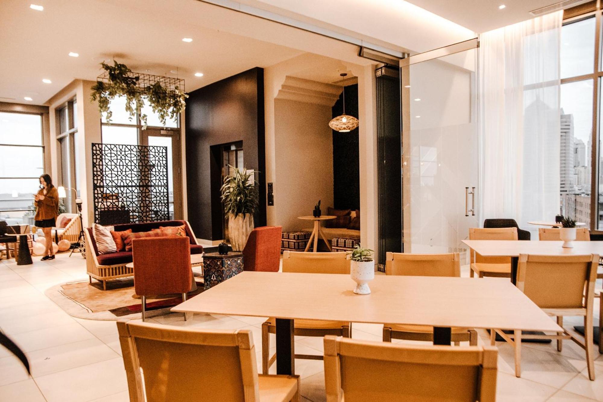 Ac Hotel By Marriott Columbus Downtown Екстериор снимка
